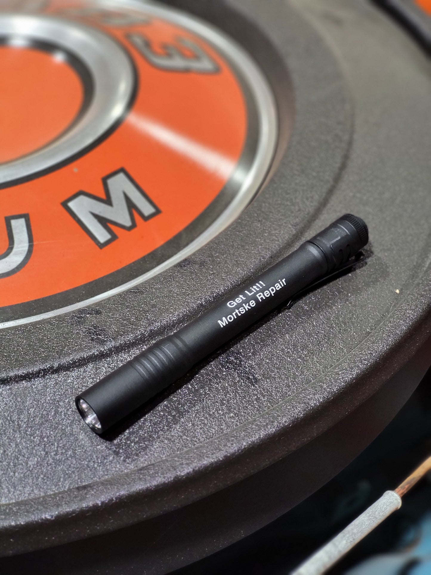 Mortske Repair Get Lit!! Streamlight Flashlights